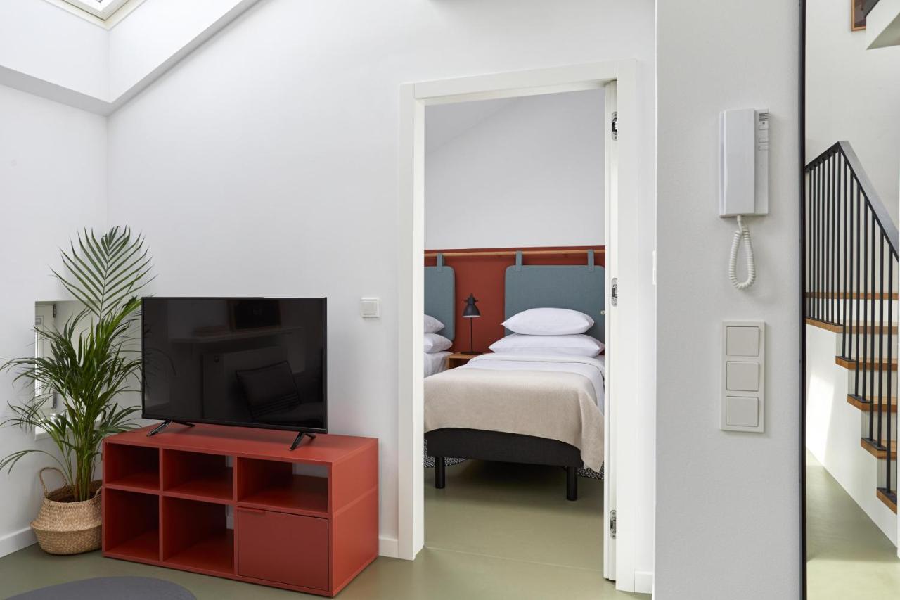 Plantonia Aparthotel Краков Экстерьер фото