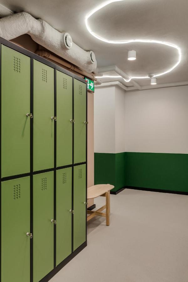 Plantonia Aparthotel Краков Экстерьер фото